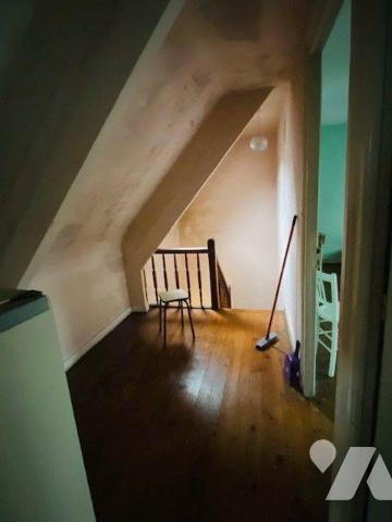 A Vendre à Lannion (22300) en Côtes-d'Armor (22), Une maison d'habitation de 137m² habitables +...