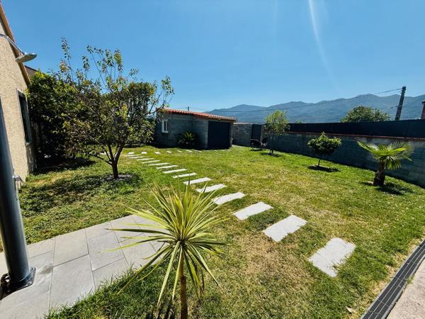 VILLA 4 FACES T5 AVEC PISCINE ET GARAGE