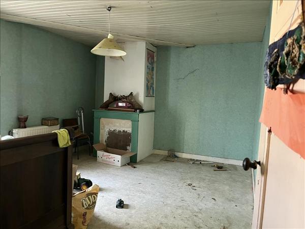 Maison à vendre |  Montendre |  4 pièces | 272 m²