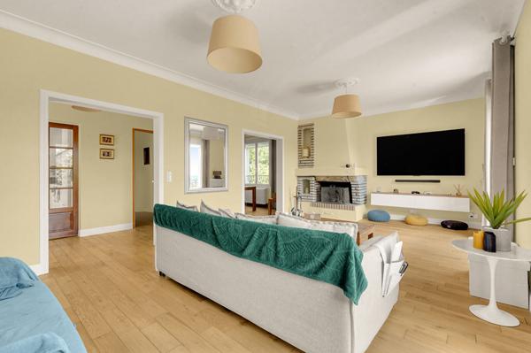 VILLA CASTANET TOLOSAN avec JARDIN,  SALLE DE SPORT  ou SALLE DE CINEMA