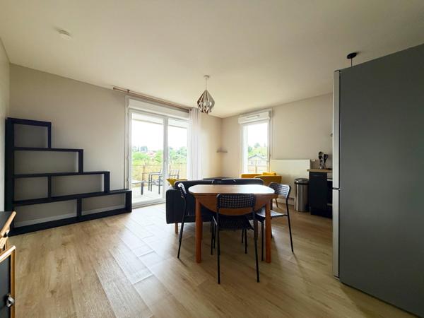 Lyon (69009) LIMITE SAINT CYR - Appartement T2 45 m²