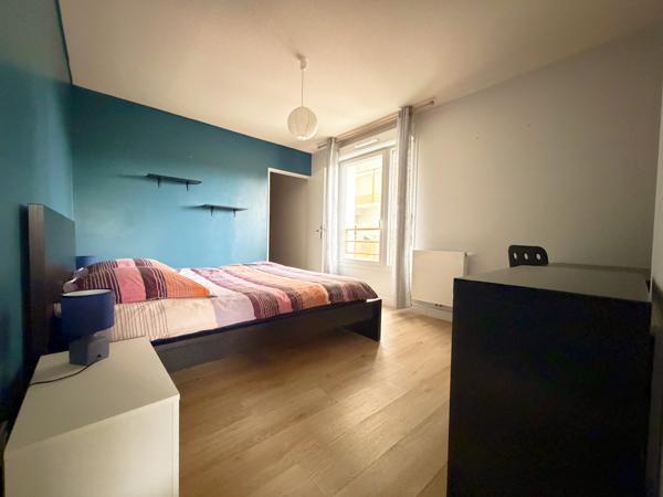 Lyon (69009) LIMITE SAINT CYR - Appartement T2 45 m²