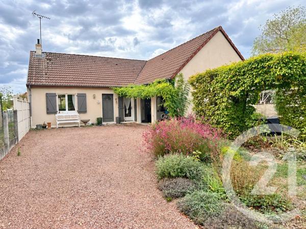 Maison à vendre  4 pièces - 89 m 2   VARENNES VAUZELLES  - 58