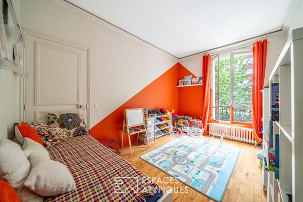 Bel ancien contemporain comme une maison