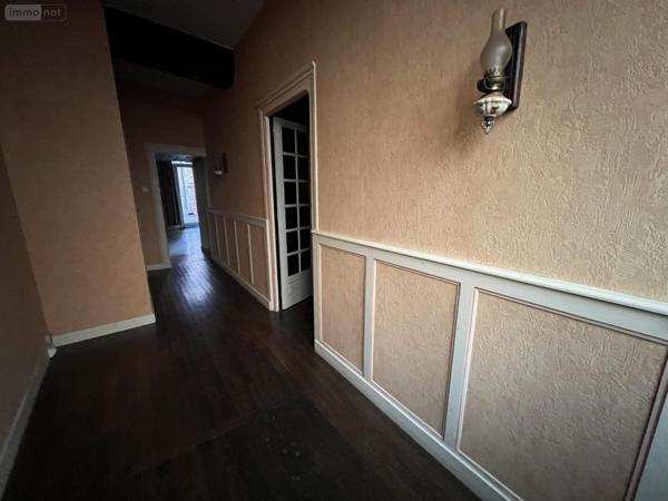 Maison à vendre à Châteaugiron en Ille-et-Vilaine (35410), ref : VM2387-35018