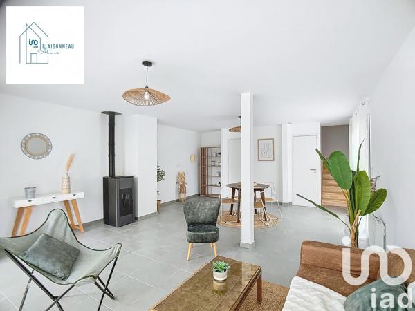 Maison à vendre 4 pièces 83 m² Vitré