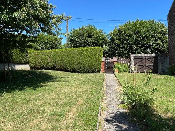 Maison Noyon 3 pièce(s) 61 m2 - Terrain arboré