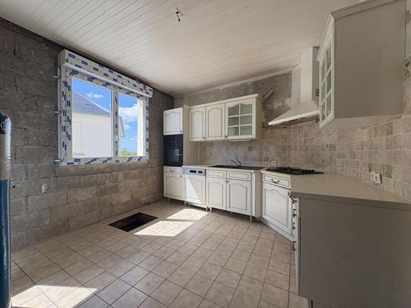 A vendre RIEC SUR BELON (29340) Maison à rénover 6 pièces 126 m2