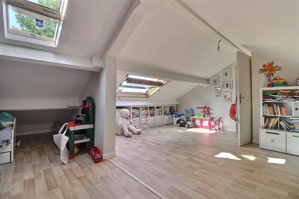 Maison à vendre 5 pièces 123m² + GARAGE