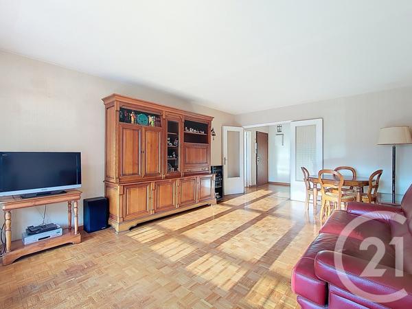 Appartement T4 à vendre  4 pièces - 87,80 m2 MARSEILLE - 13008