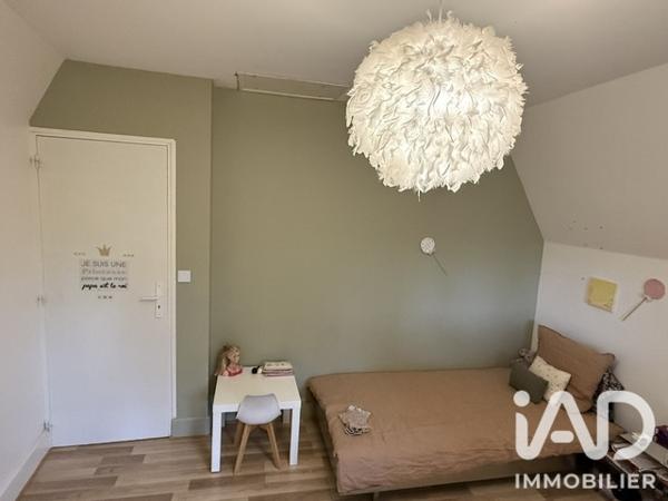 Maison à vendre 10 pièces 243 m² Unieux