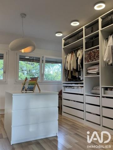 Maison à vendre 10 pièces 243 m² Unieux