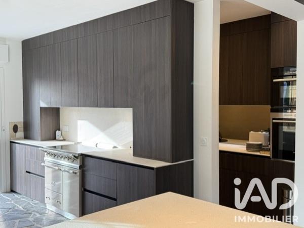 Maison à vendre 10 pièces 243 m² Unieux