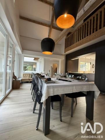 Maison à vendre 10 pièces 243 m² Unieux