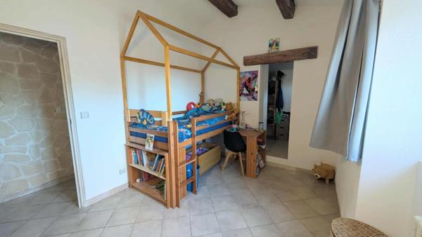 SAINT CHRISTOL LES ALES (30) À VENDRE – Superbe propriété avec deux logements, piscine, dépendances et plus de 2,6 hectares de terrain