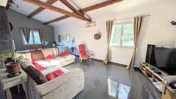 SAINT CHRISTOL LES ALES (30) À VENDRE – Superbe propriété avec deux logements, piscine, dépendances et plus de 2,6 hectares de terrain