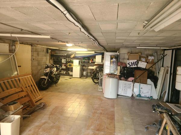 SAINT CHRISTOL LES ALES (30) À VENDRE – Superbe propriété avec deux logements, piscine, dépendances et plus de 2,6 hectares de terrain