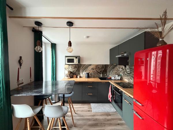 Paris 18 - 2 pièces - Refait à neuf