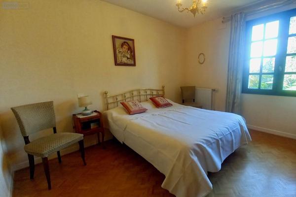 Maison à vendre à Aurillac dans le Cantal (15000), ref : MG/2353