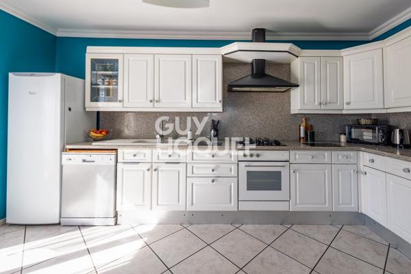 MAISON À VENDRE DE 5 PIÈCES DE 123,00 M²