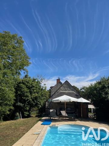 Maison à vendre 5 pièces 99 m² Vernoil-le-Fourrier