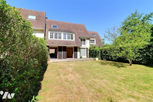 Breuillet - Port-Sud : maison familiale 5 chambres avec terrasse et jardin