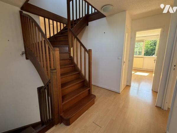 Breuillet - Port-Sud : maison familiale 5 chambres avec terrasse et jardin