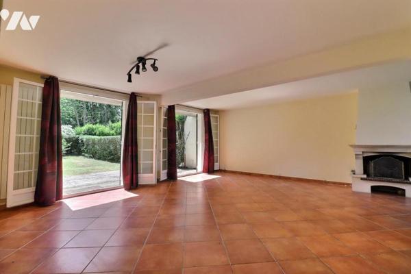 Breuillet - Port-Sud : maison familiale 5 chambres avec terrasse et jardin