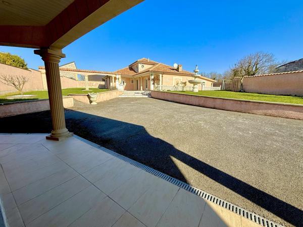 Villa d’exception de 230 m² avec piscine