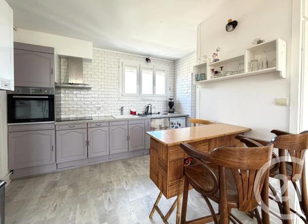 Appartement T3 à vendre  3 pièces - 77,90 m 2   BEGLES  - 33