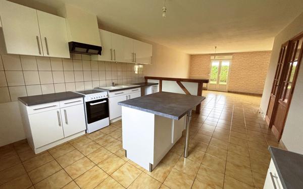 Maison à louer    4 pièces •  Radon