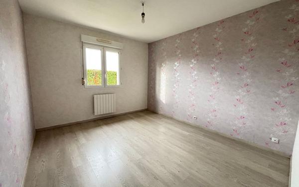 Maison à louer    4 pièces •  Radon