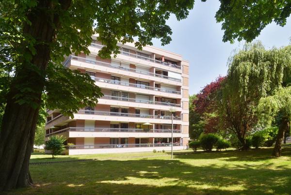 Vente Appartement 5 pièces 106 m2 à Crosne
