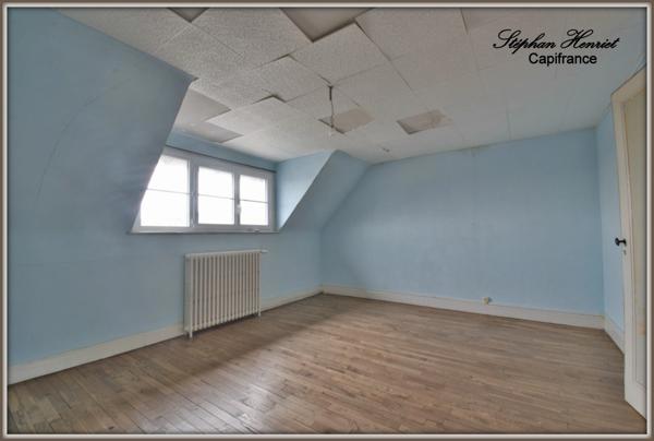 Dpt Ardennes (08), à vendre VOUZIERS immeuble