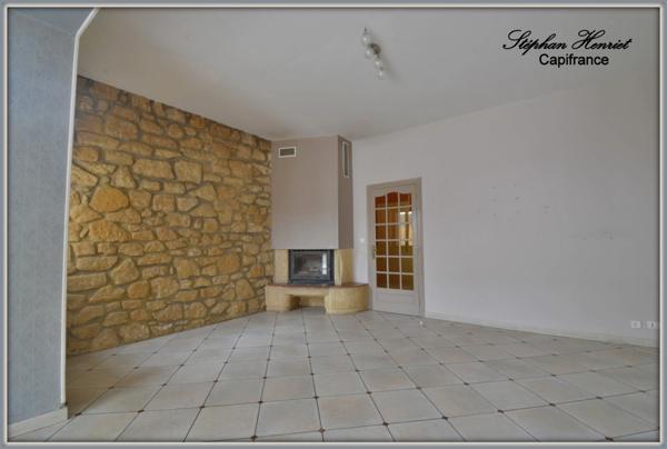 Dpt Ardennes (08), à vendre VOUZIERS immeuble