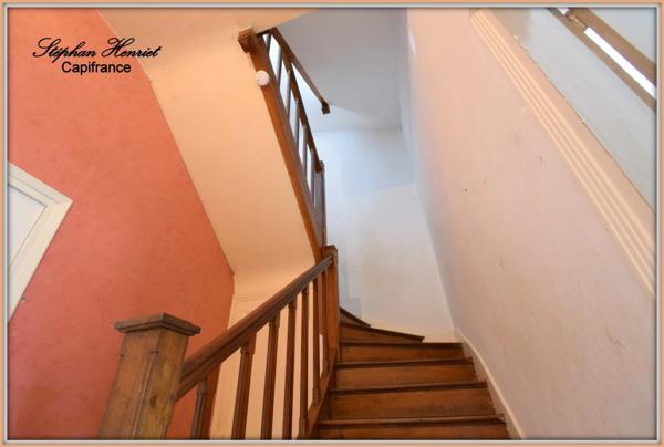 Dpt Ardennes (08), à vendre VOUZIERS immeuble