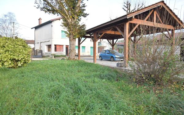 Maison à vendre    8 pièces • 220 m2 Meximieux