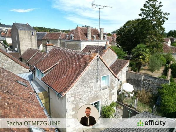 Maison
         5 pièces
        - 106 m² 70 000 € *