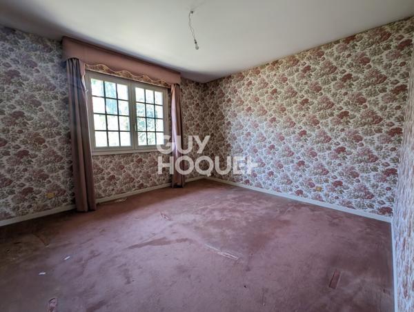 MAISON À VENDRE DE 9 PIÈCES DE 223,00 M²