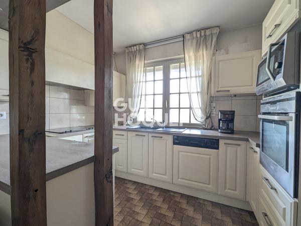 MAISON À VENDRE DE 9 PIÈCES DE 223,00 M²