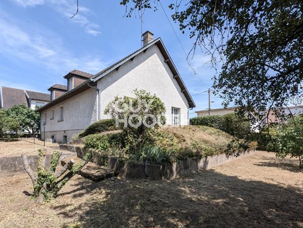 MAISON À VENDRE DE 9 PIÈCES DE 223,00 M²