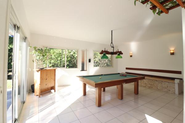 Maison familiale sur jolie parcelle végétalisée