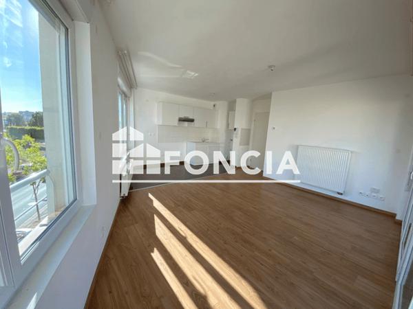 Location Appartement 3 pièces 63.53 m² - 41 RUE DE VERDUN Tours 37100