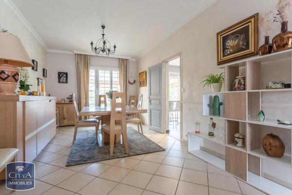 Maison à vendre 7 pièces 195m²