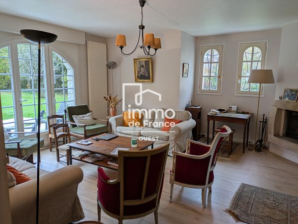 Maison à 10 mn d'Angers terrain 22 000 m²