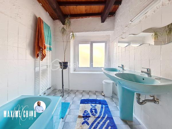 Maison de village de 195 m²