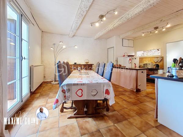 Maison de village de 195 m²