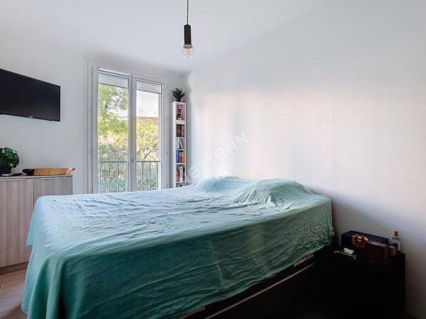 Appartement T4 à Martigues Ferrières, refait à neuf, avec balcon