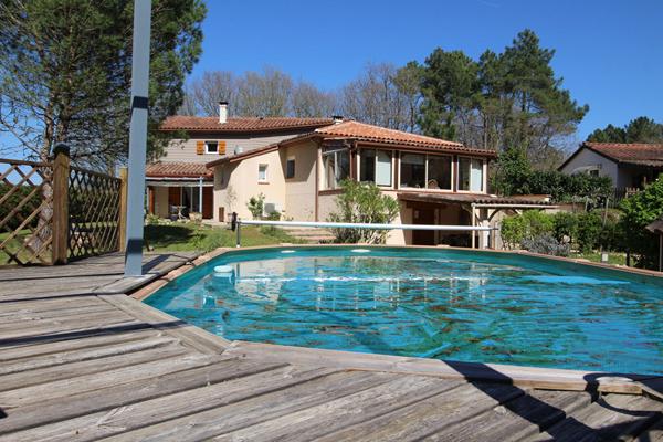 Jolie maison familiale, 5 chambres, proche commerces Prayssac