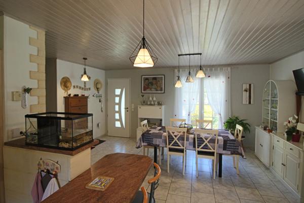 Jolie maison familiale, 5 chambres, proche commerces Prayssac